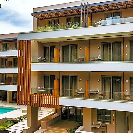 Funtuki Seaside Hotel 4*