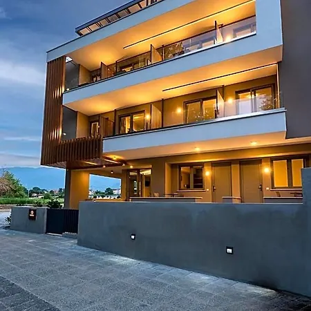 Funtuki Seaside 4*